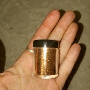 2g of star crystals/lips/cheeks/eyes. Highend! BN